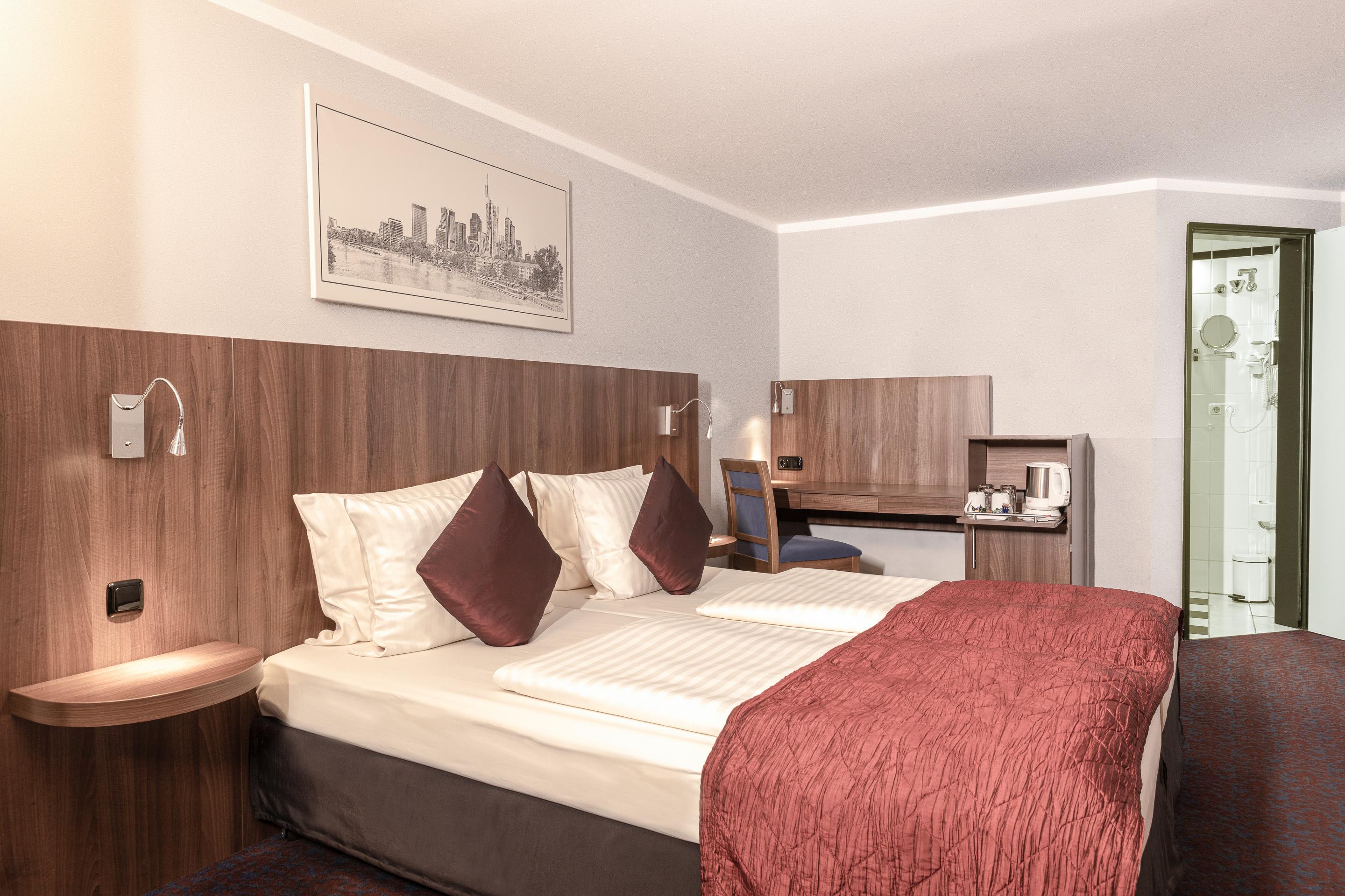 Ramada By Wyndham Frankfurt Centre